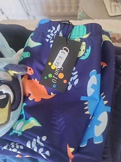toddlers clothes & runners