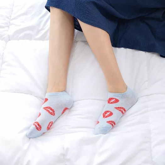 Fashion Red lips ankle socks