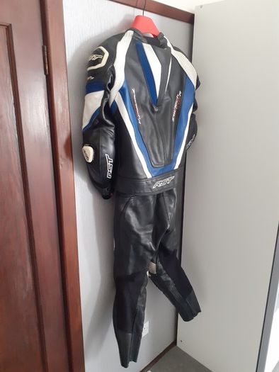 RST TracTech Evo R Two Piece Leather Suit (not Alpinestars Furygan Dainese) GSXR GSX-R