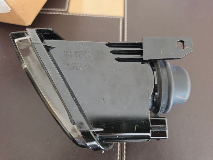 Fog Light Toyota Avensis (_t22_), Avensis Estate (_t22_), Avensis Liftback (_t22_) Fog Light Depo 212-2072l left side