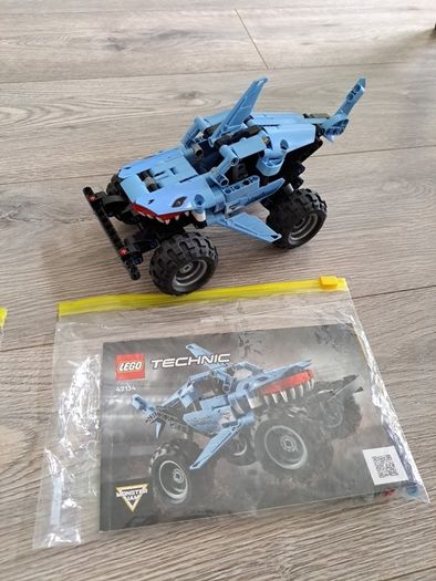Lego Technic monster trucks
