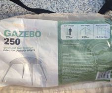 Gazebo poles