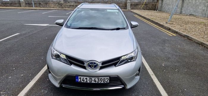 Toyota Auris 2014 1.8 Hybrid Estate