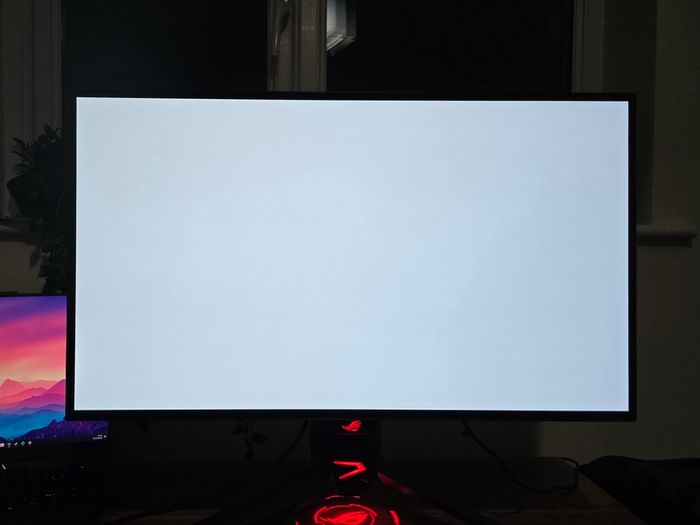 Asus ROG Swift Oled monitor