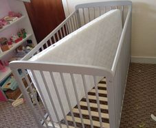 free cot