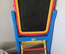 Crayola Qwikflip Easel