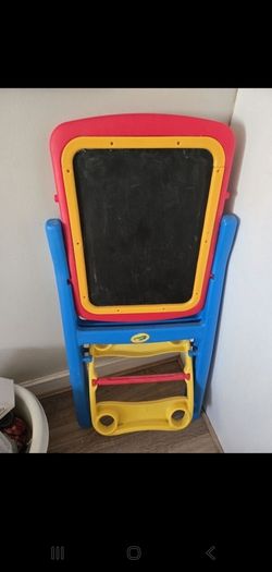 Crayola Qwikflip Easel