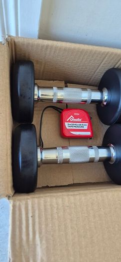 2xbrand new sets of dumbbells