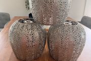 Silver/metal light shade