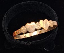 9ct gold baby bangle