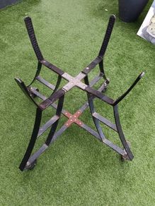 Kamado stand