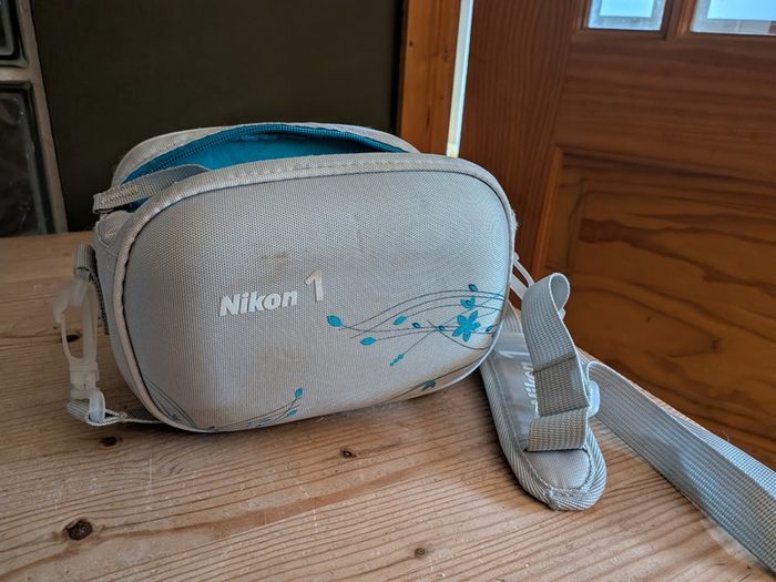 Nikon 1 v1