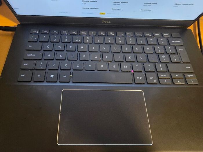 dell vostro 14 5401 10th gen i5 (see description)