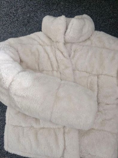 cream heavy fur effect puffa