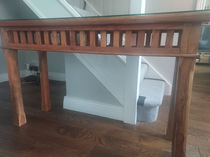 Hall table