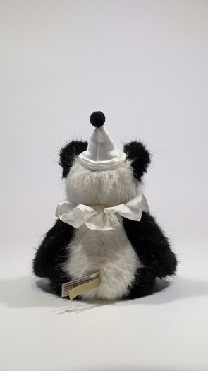 Charlie bears Pom Pom