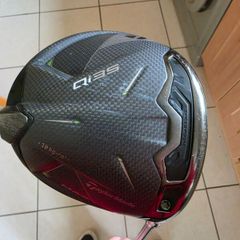 Taylormade Qi35 driver (right handed)