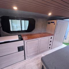 opel vivaro camper