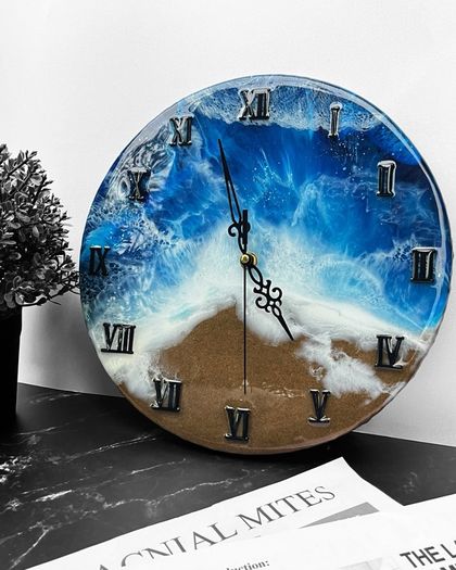 Ocean Resin Clock