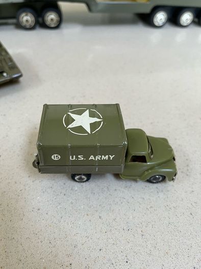 Tin Toy Nomura Army Combat Carrier