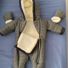 snowsuit/pramsuit