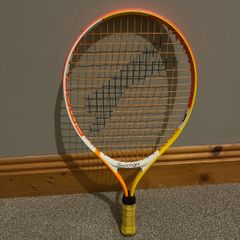 Tennis racket