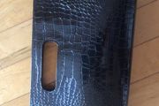 Black clutch