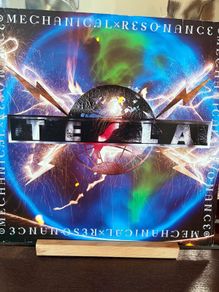 Tesla - Mechanical Resonance (First Press)