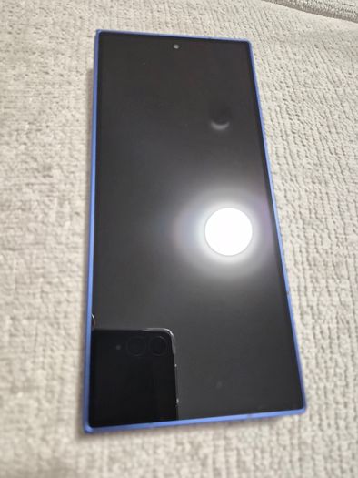 Samsung Galaxy Fold 7 512GB - Like New, 1 year old - 12 mth Samsung Waranty - Blue color