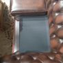chesterfield 2 seater Image 5