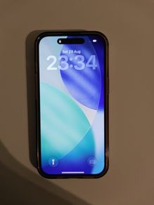 iPhone 15 128