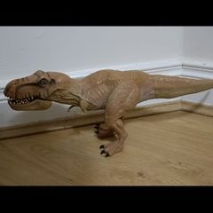 Jurassic World T - Rex Dinosaur