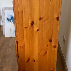 Pine chest of draw