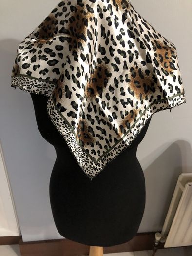scarf