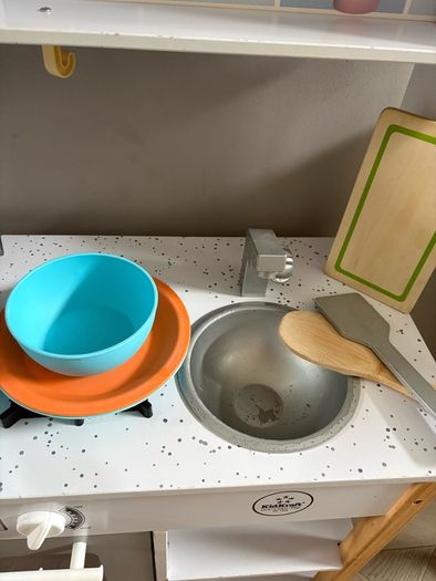 Toy Kitchen