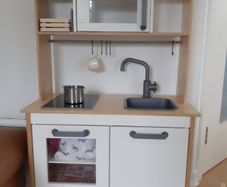 play kitchen