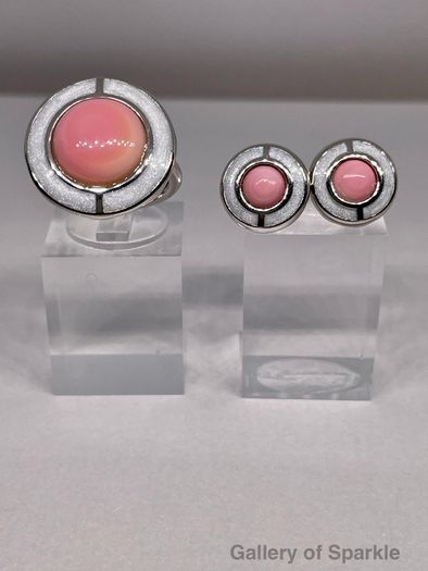 Queen Conch Shell Ring and  Stud Push Post Earring in Rhodium Overlay Sterling Silver