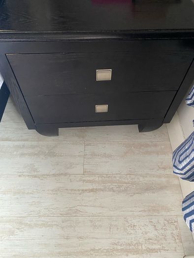 king size bed with matching lockers and lamps