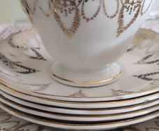 Bowbell Bone China Tea