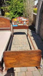 Single bed on iron frame