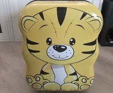 Kids travel suitcase
