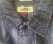 Tommy Hilfiger denim shirt (S) regular fit (Like New)