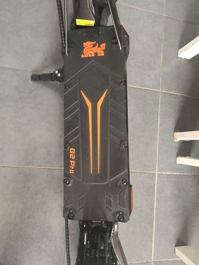 electric scooter
