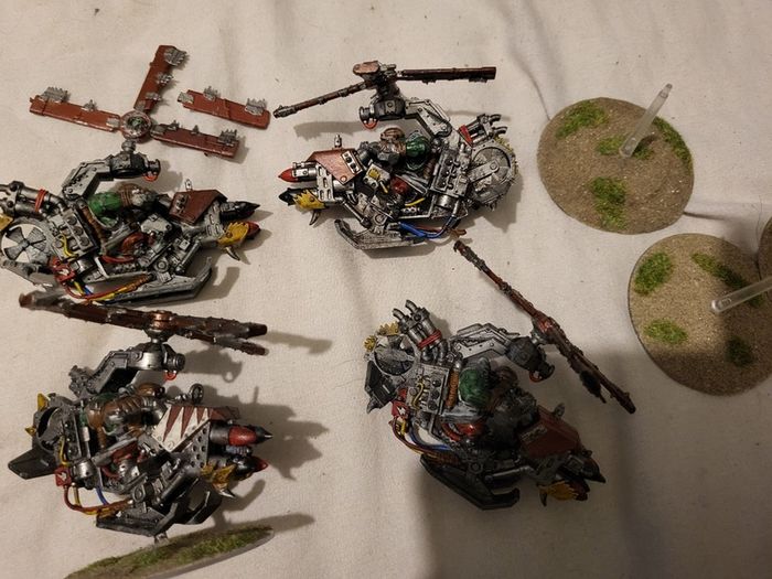Games Workshop Warhammer 40k Orks Deffkoptas