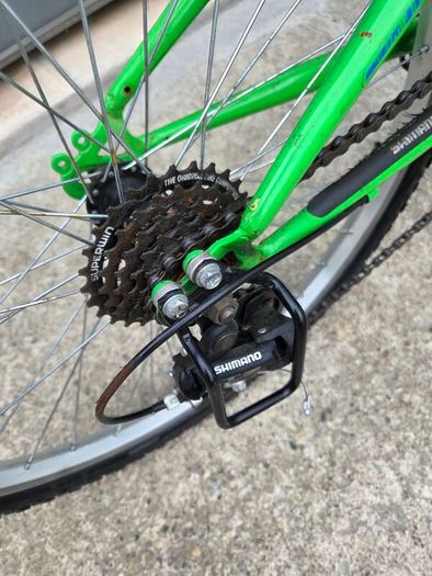 Boys 24" 15 speed mountain bike