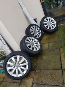 Audi 4 wheels alloyes with tyres. 245/45R17