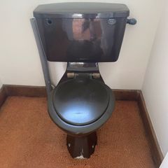 Retro Sink & Toilet