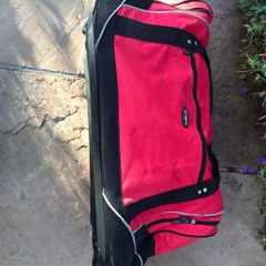 Samsonite travel bag.  Large capacity.