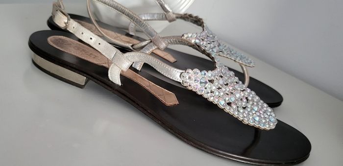MAGRIT leather silver tone jewelled sandals Sz 39 (Fit 6-6.5 UK) Rrp 220 (New)