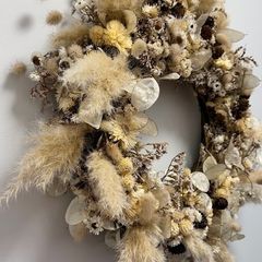 Handmade Dried Flower Wreath - Decoration